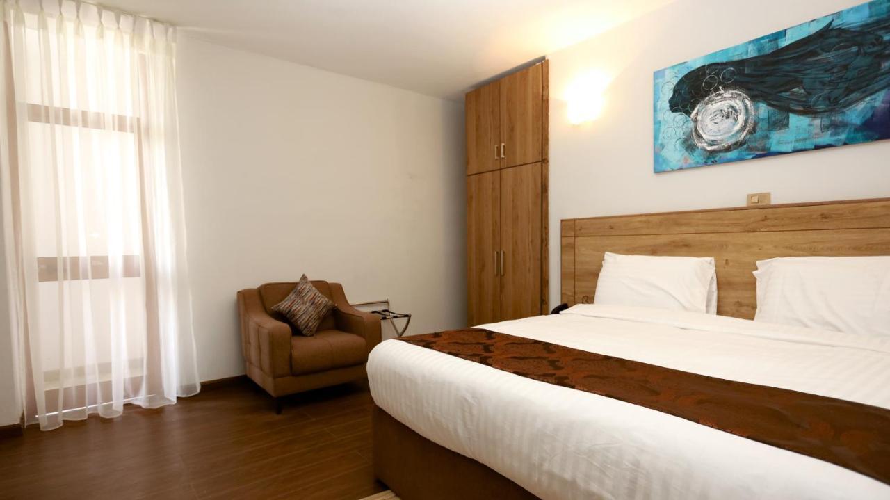 أديس أبابا Black Horse Hotel Apartment المظهر الخارجي الصورة